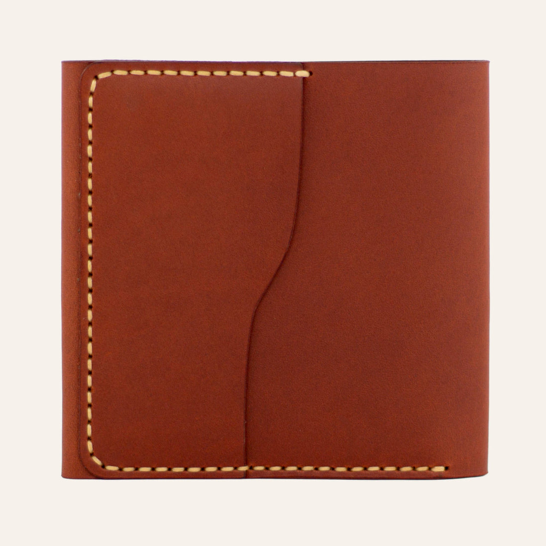 MZ Leather Craft çift çıtçıtlı dil kapaklı kiremit Buttero deri cüzdan arka görünüm, kontrast sarı el dikişli pratik dış kart bölmesi 