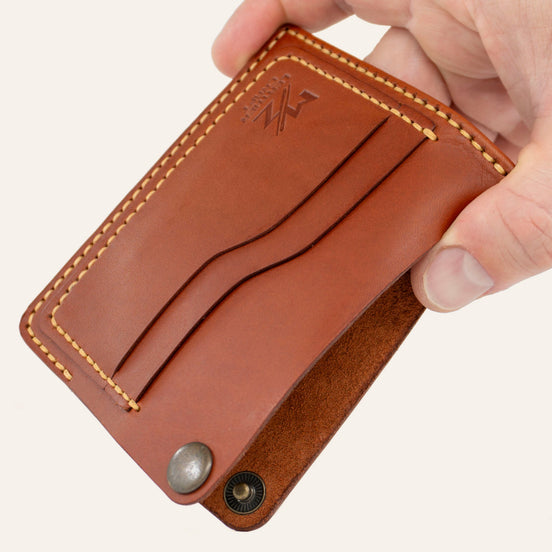 MZ Leather Craft köşe çıtçıtlı ters cüzdan kiremit Buttero deri, el ile tutulan açık köşe çıtçıtlı görünüm, iç bölme ve işlevsel tasarım sunumu