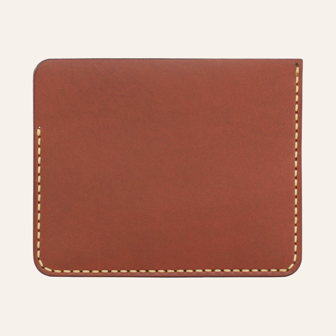 MZ Leather Craft kiremit Buttero deri ters cüzdan, kesintisiz düz deri paneli ve çevreleyen sarı el dikişlerini gösteren arka görünüm