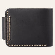 MZ Leather Craft çıtçıtlı siyah Buttero deri klasik erkek cüzdanı arka görünüm, kapama dili bağlantısı ve kontrast sarı el dikişi detayları