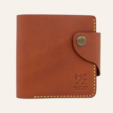 MZ Leather Craft çıtçıtlı yatay kiremit Buttero deri klasik erkek cüzdanı, kapalı önden görünüm ve kontrast sarı el dikişi detayları