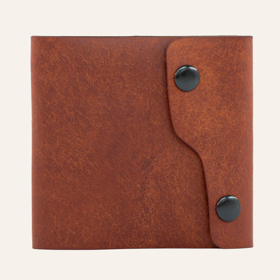 MZ Leather Craft çift çıtçıtlı dil kapaklı kiremit Pueblo deri erkek cüzdanı, kapalı önden görünüm ve asimetrik kapak tasarımı 