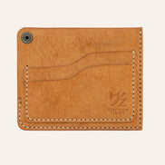 MZ Leather Craft köşe çıtçıtlı ters cüzdan natürel Pueblo deri arka yüz görünümü, boş kıvrımlı kart yuvası, açık gri el dikişleri ve açık çıtçıt mekanizması