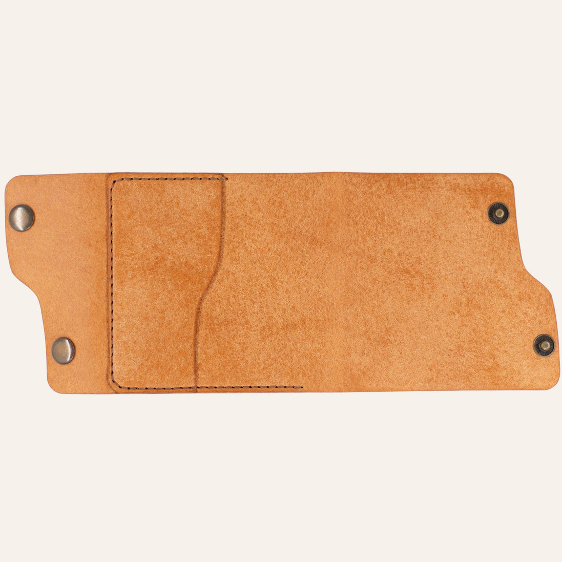 MZ Leather Craft tamamen açılmış dil kapaklı natürel Pueblo deri cüzdan, düz dış görünüm, kahverengi el dikişli dış kart yuvası ve asimetrik kapak formu