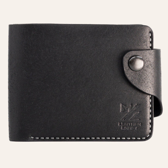 MZ Leather Craft çıtçıtlı siyah Pueblo deri klasik erkek cüzdanı, kapalı önden görünüm ve kontrast gri el dikişi detayları