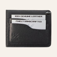 MZ Leather Craft köşe çıtçıtlı ters cüzdan siyah Pueblo deri, kapalı önden görünüm, iki adet dolu kart yuvası, siyah el dikişi ve kabartmalı MZ logosu