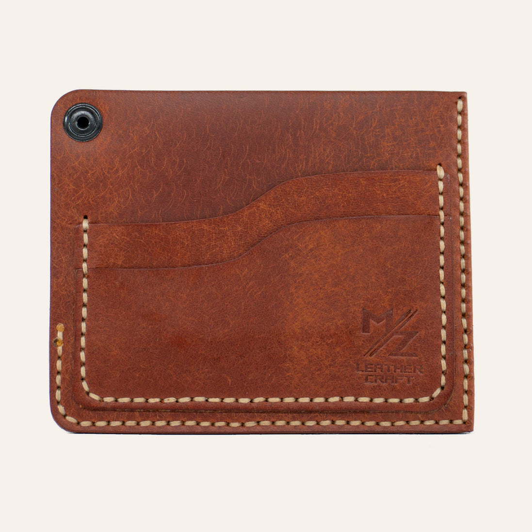 MZ Leather Craft köşe çıtçıtlı ters cüzdan kiremit Pueblo deri arka yüz görünümü, boş kıvrımlı kart yuvası, açık gri el dikişleri ve açık çıtçıt mekanizması